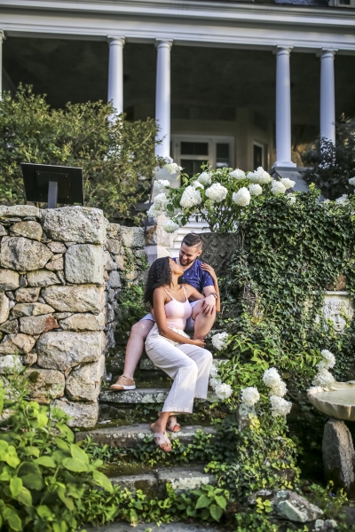 Blithewold Mansion Engagement Session by Allan Millora Photography